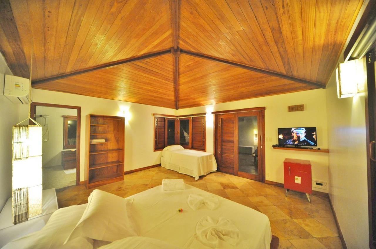 Casa Della * Luis Correia
